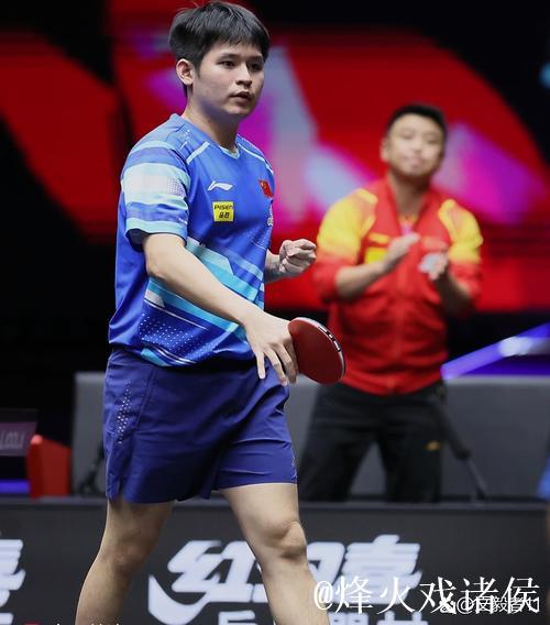 WTT多哈冠军赛:林诗栋五局鏖战 3-2险胜挺进八强 WTT多哈冠军赛:林诗栋五局鏖战 3-2险胜挺进八强